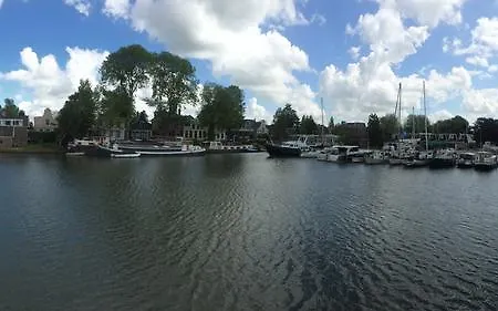 Botel Boat North